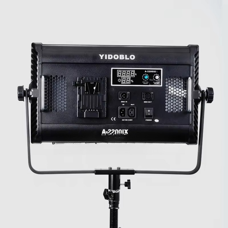 Yidoblo A-2200IIX Chinese Vide - Video Light Panel Led recensie en prijs